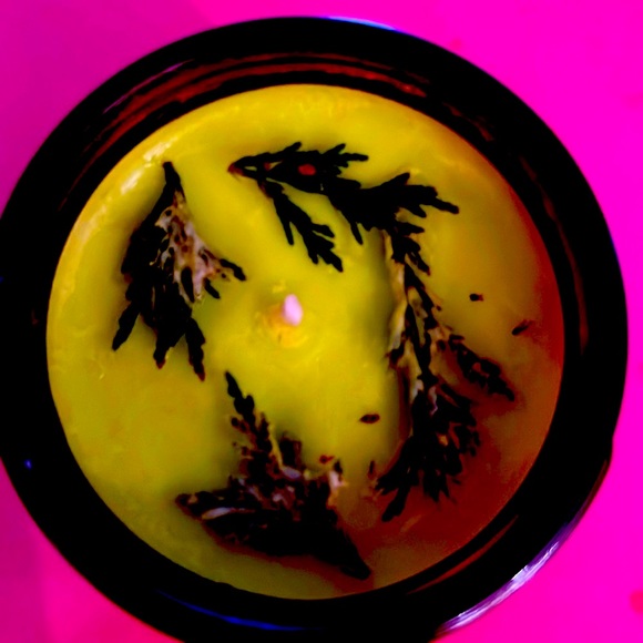 Forrest Breeze Scented Candles - Picture 2 of 2